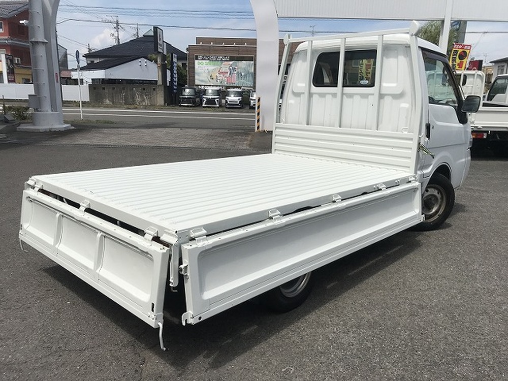 日産　バネットトラック