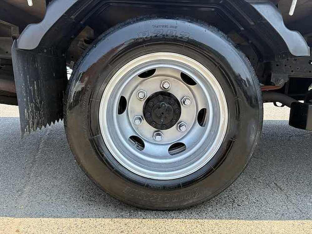 いすゞ　エルフ