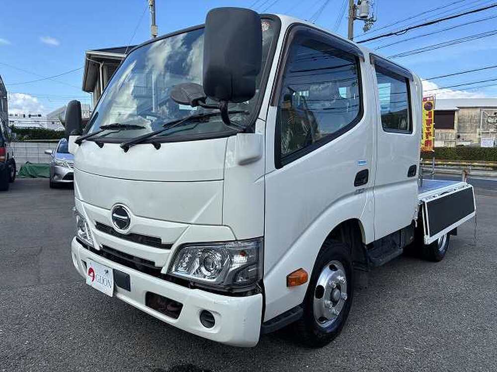 日野　デュトロ