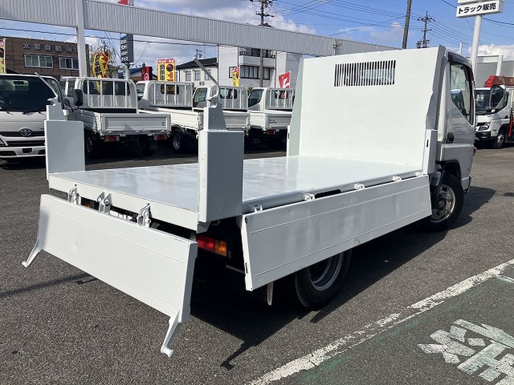 三菱ふそう　キャンター