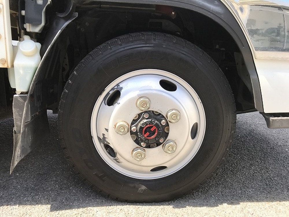 日産　アトラストラック