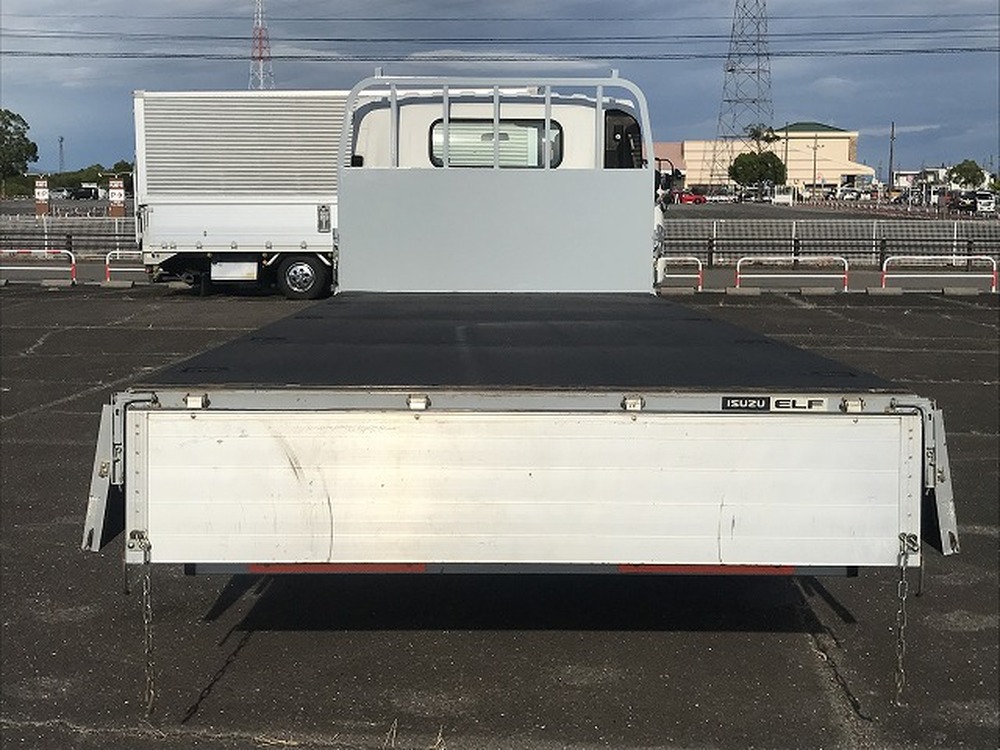 いすゞ　エルフ