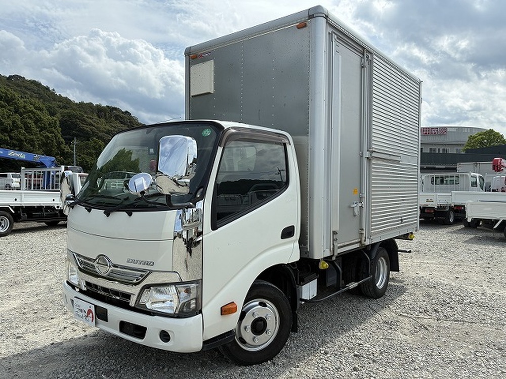 日野　デュトロ