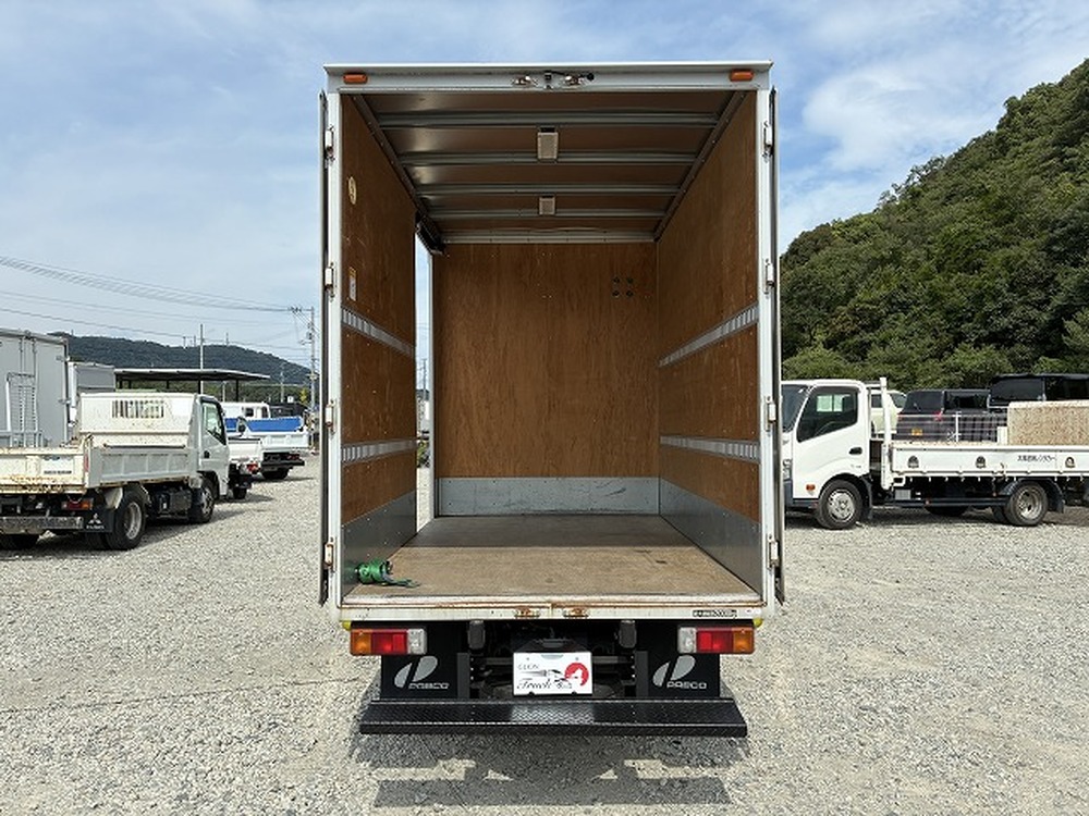 日野　デュトロ