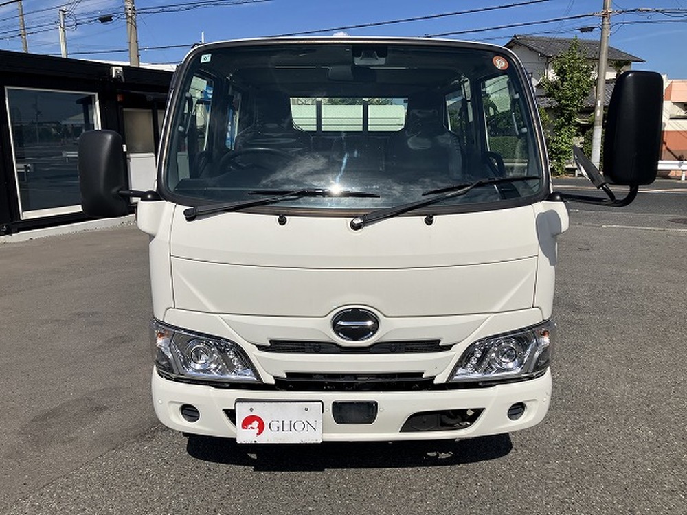日野　デュトロ