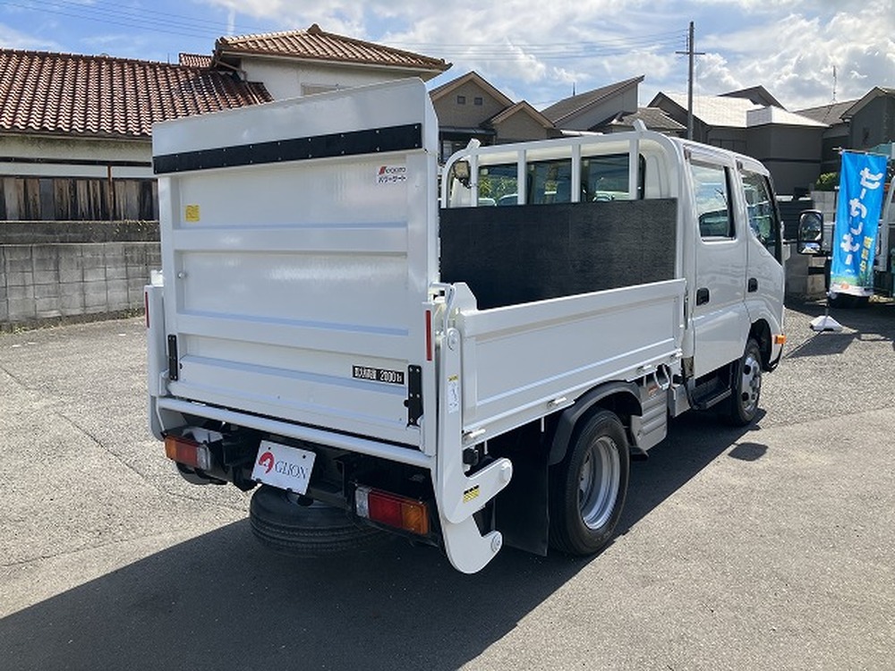 日野　デュトロ