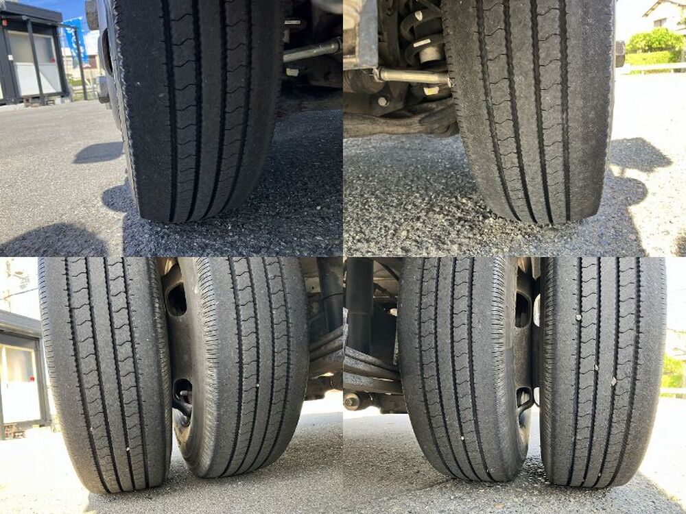 日野　デュトロ