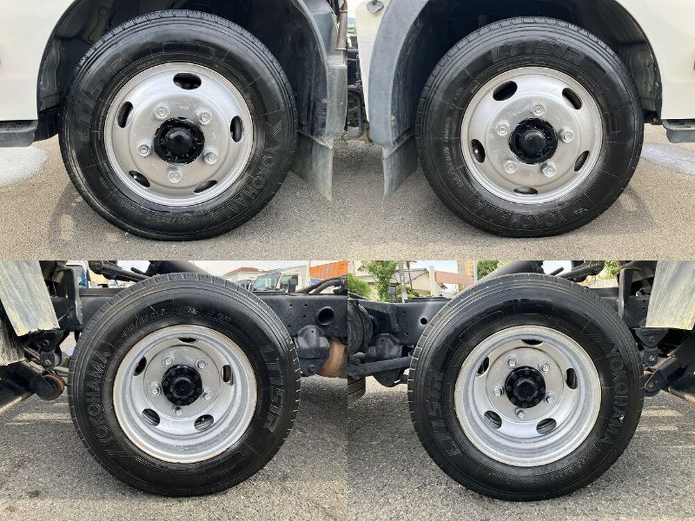 日野　デュトロ