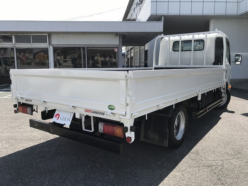 日野　デュトロ