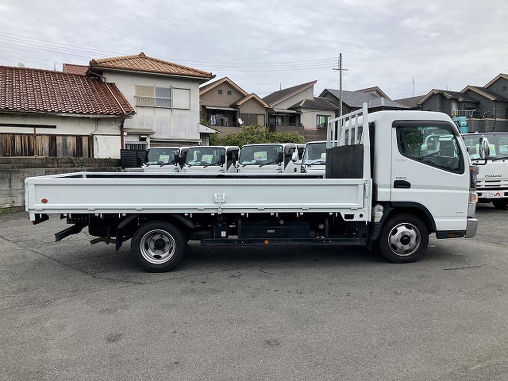 三菱ふそう　キャンター