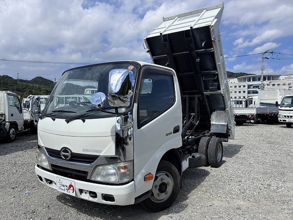日野　デュトロ
