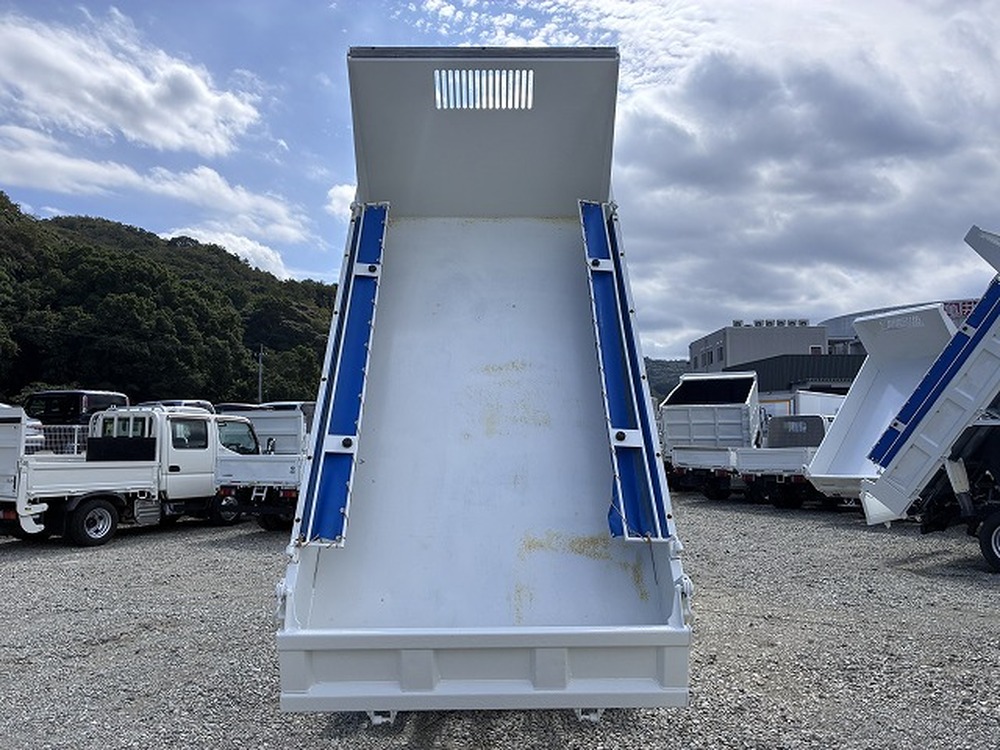 日野　デュトロ