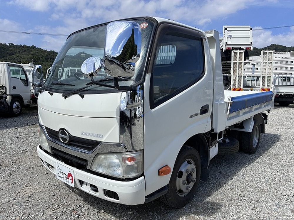 日野　デュトロ