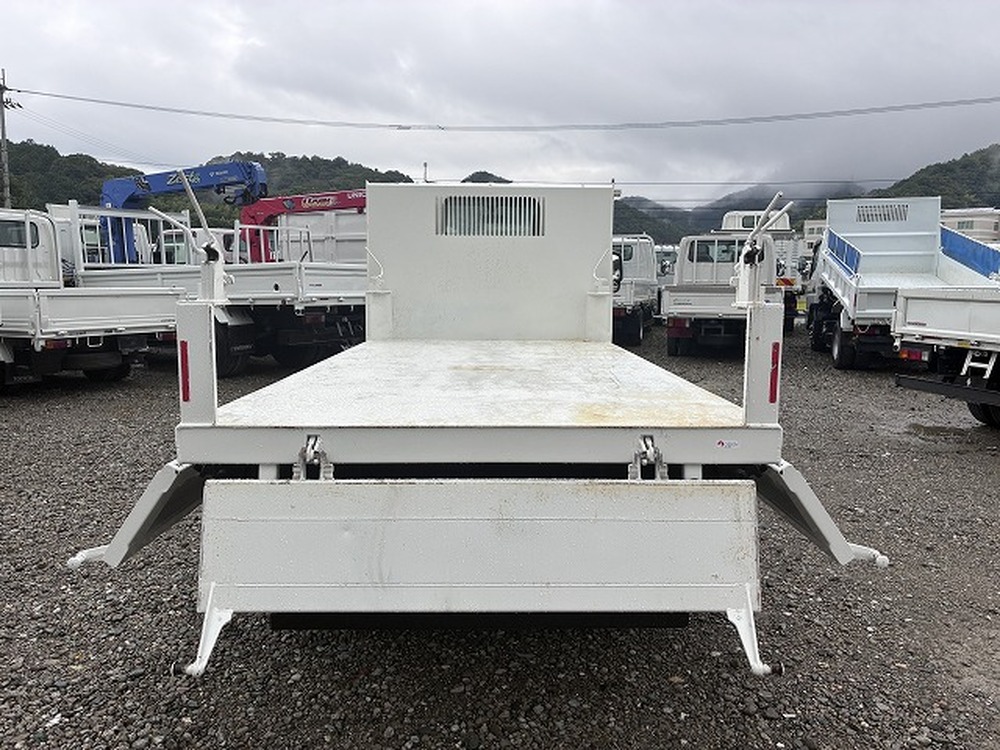 日野　デュトロ