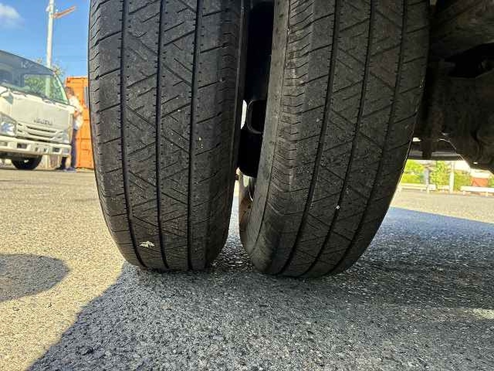 いすゞ　エルフ