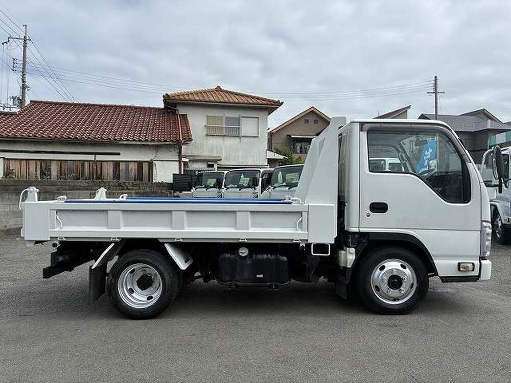 いすゞ　エルフ