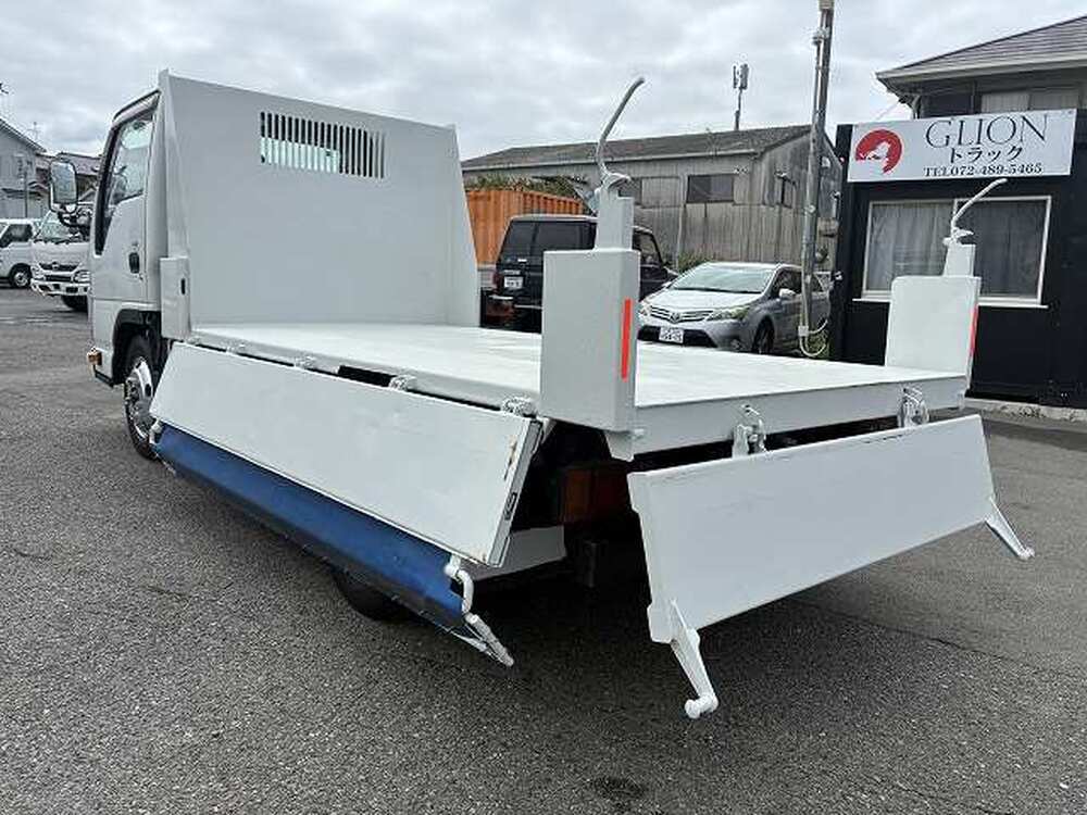 いすゞ　エルフ