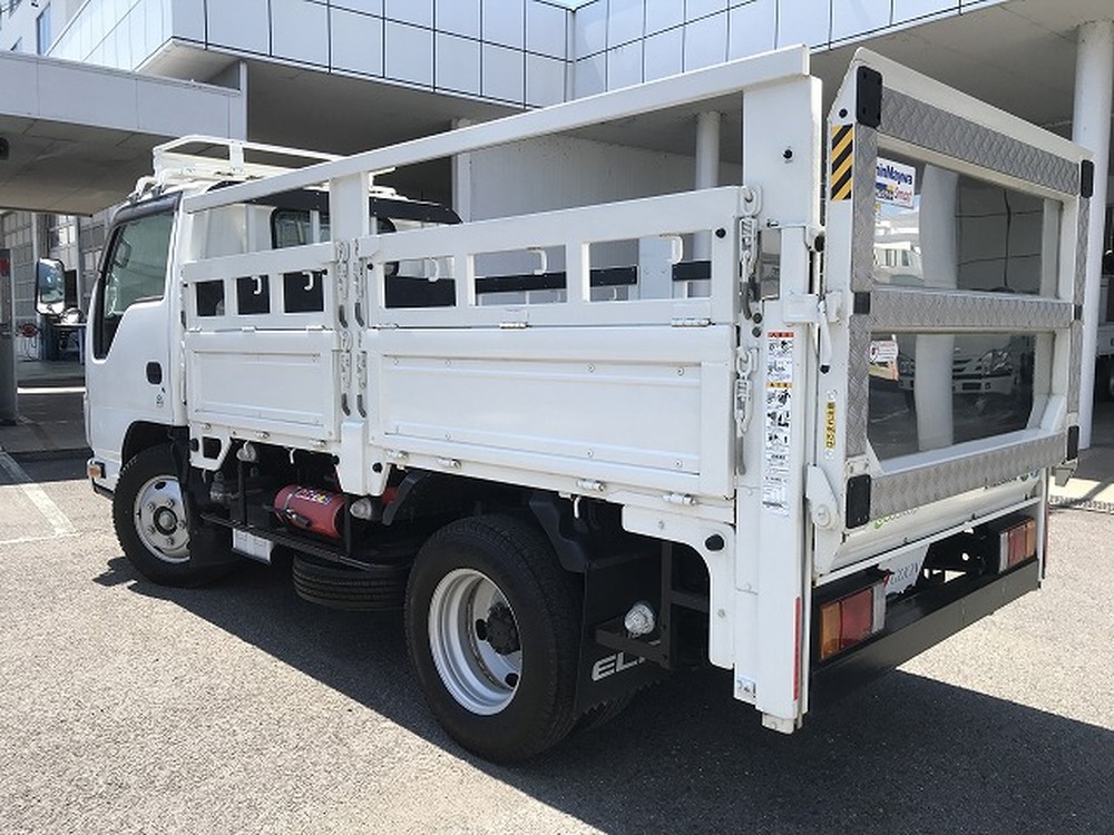 いすゞ　エルフ