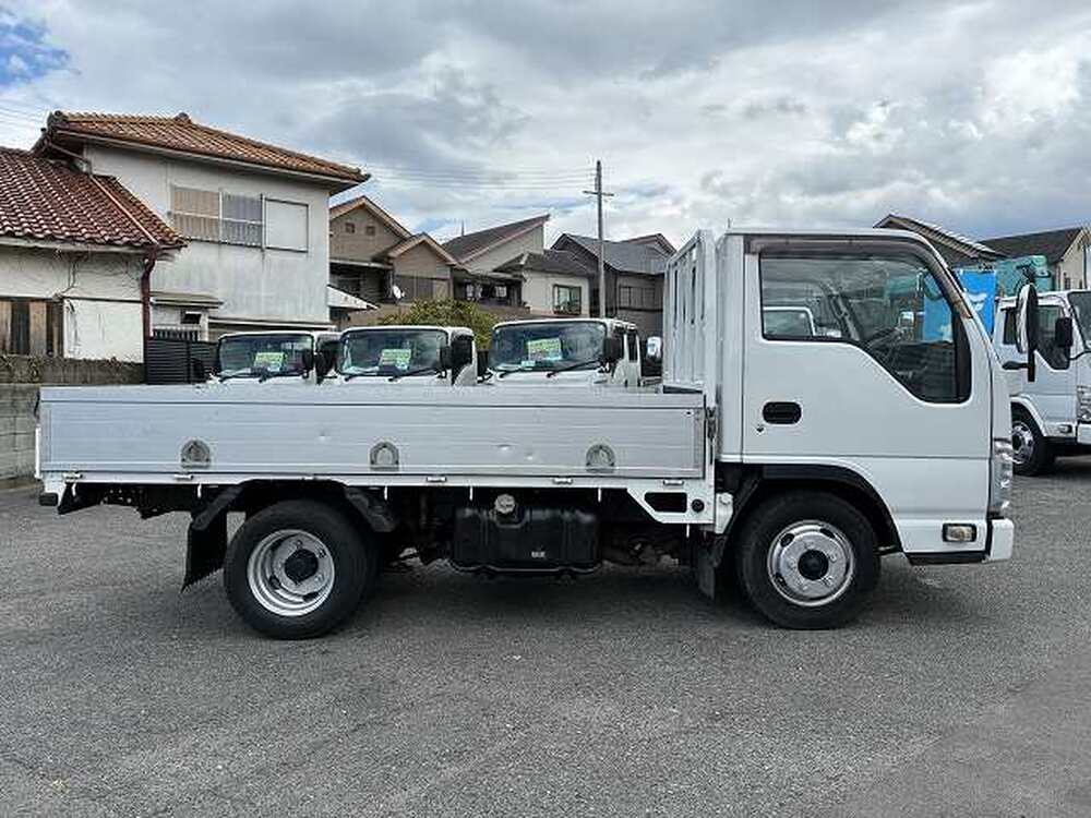 いすゞ　エルフ