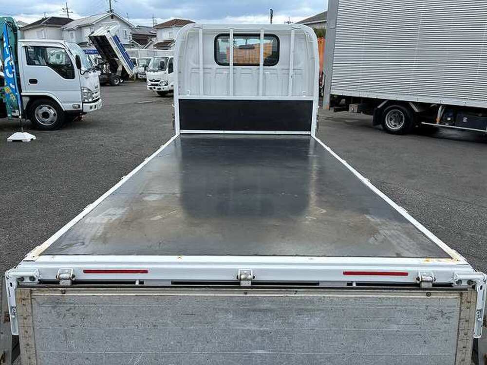 いすゞ　エルフ