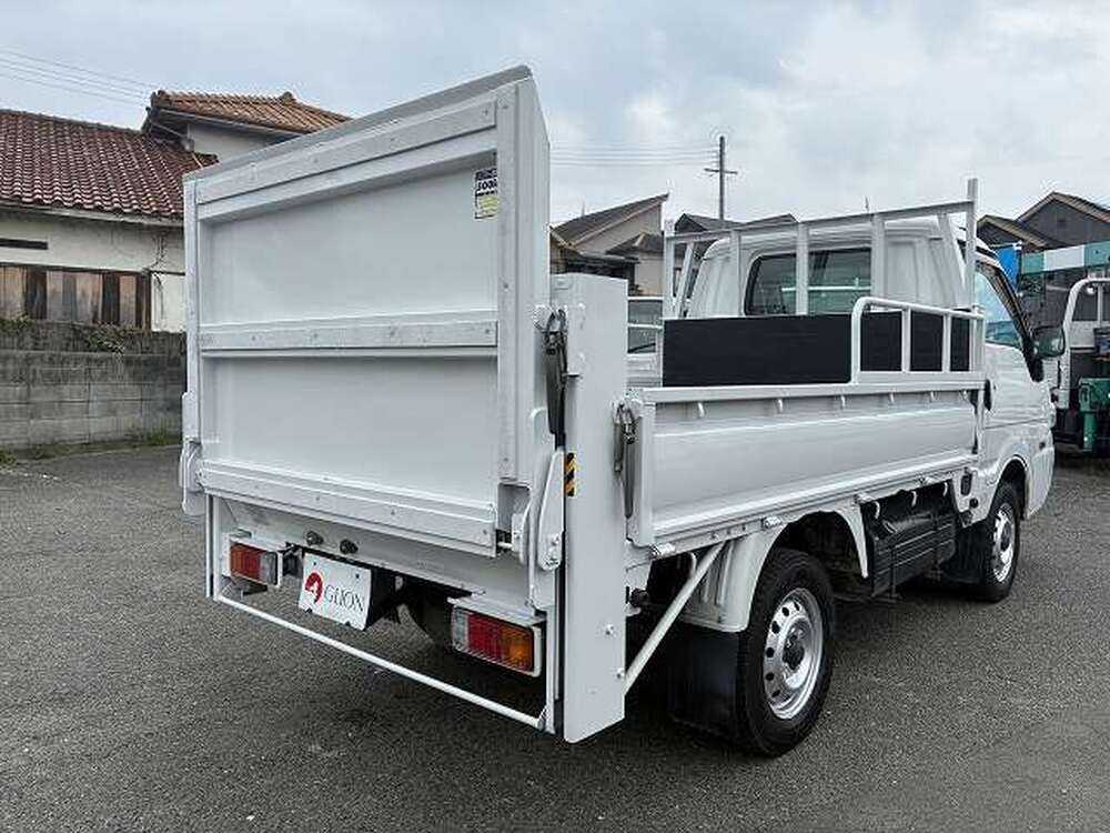 日産　バネットトラック