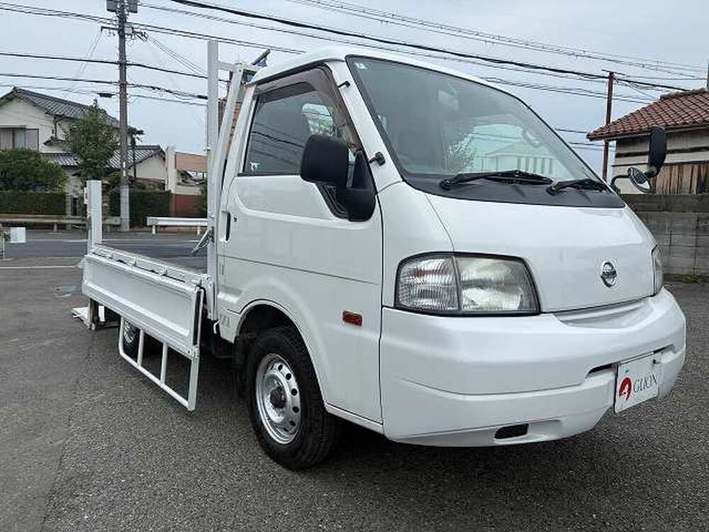 日産　バネットトラック