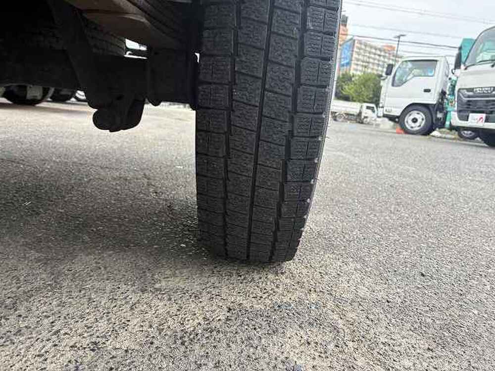 日産　バネットトラック