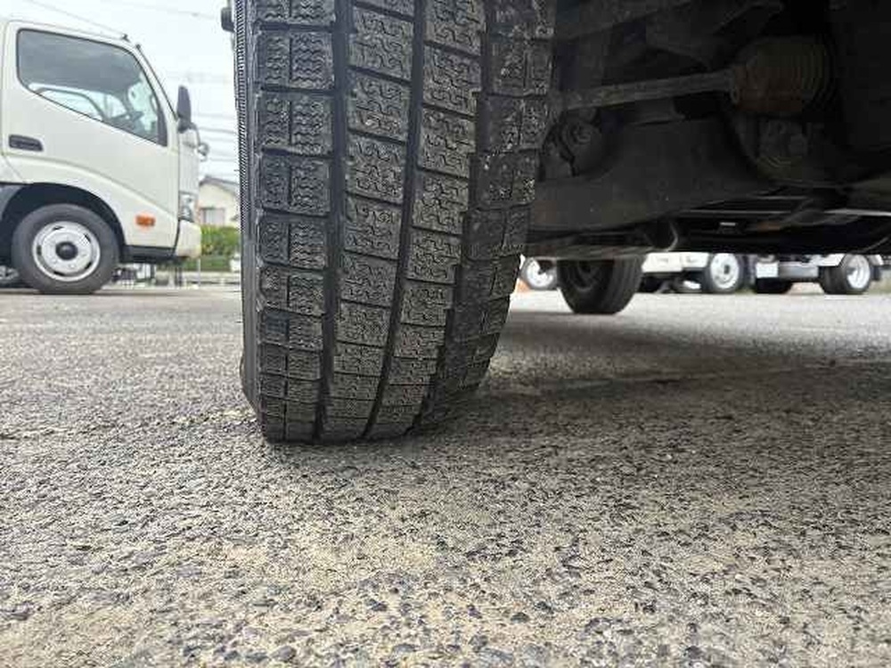 日産　バネットトラック