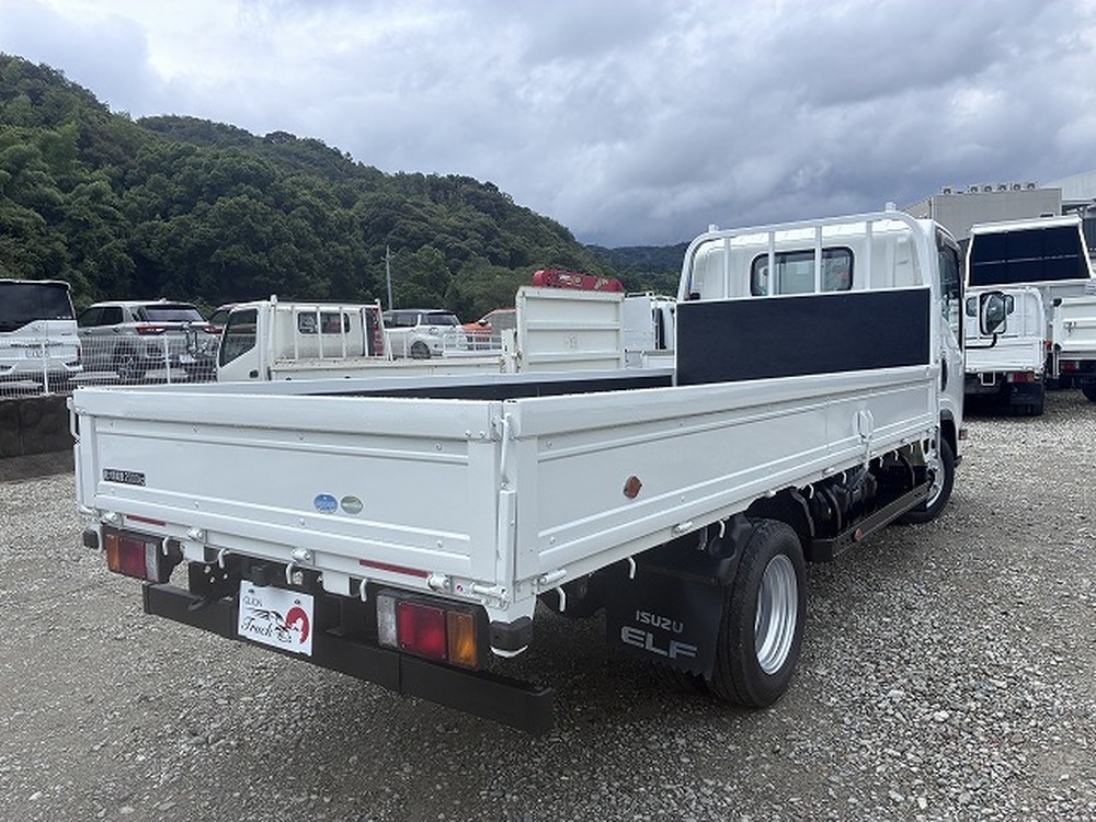いすゞ　エルフ