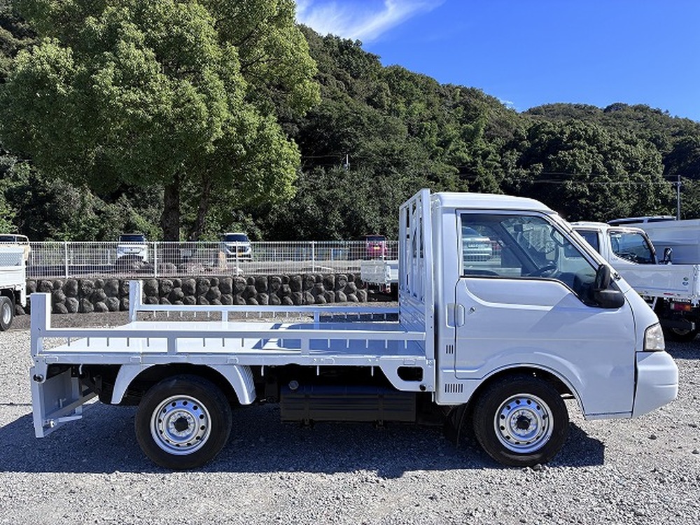 日産　バネットトラック
