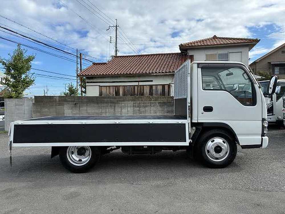 いすゞ　エルフ
