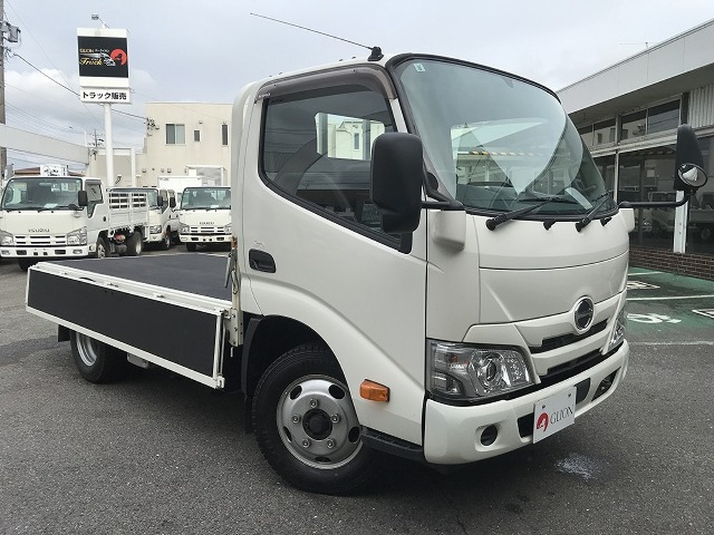 日野　デュトロ