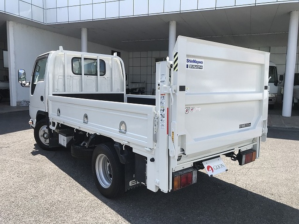 いすゞ　エルフ