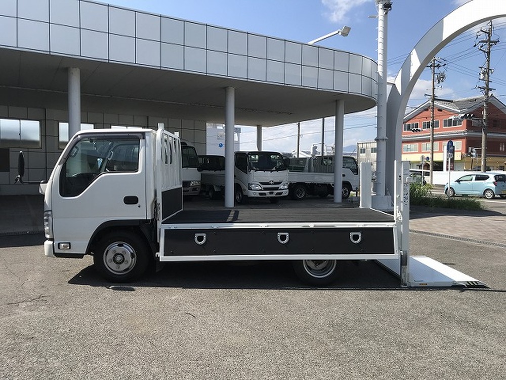 いすゞ　エルフ