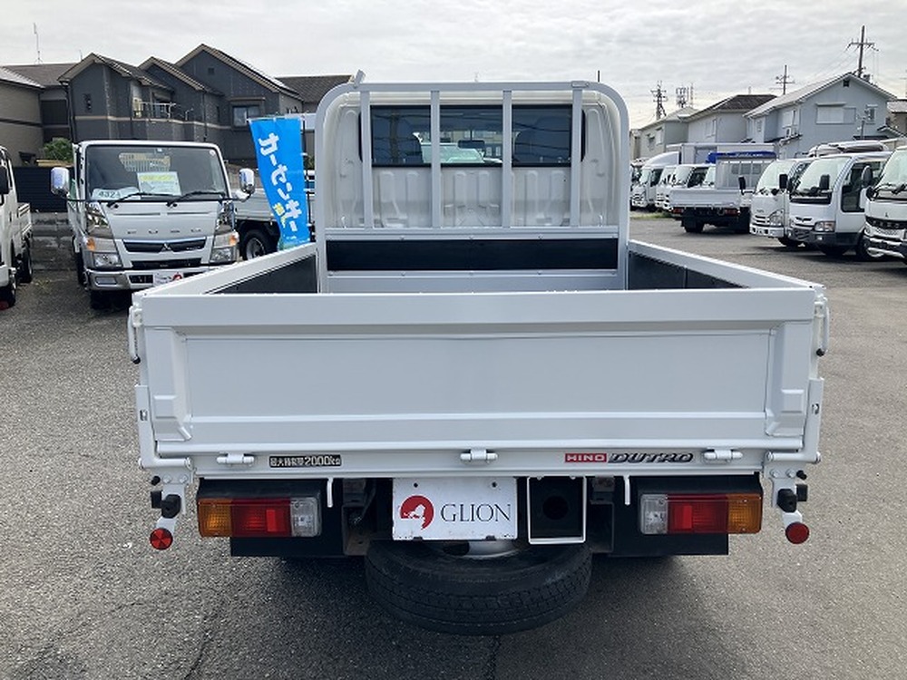 日野　デュトロ