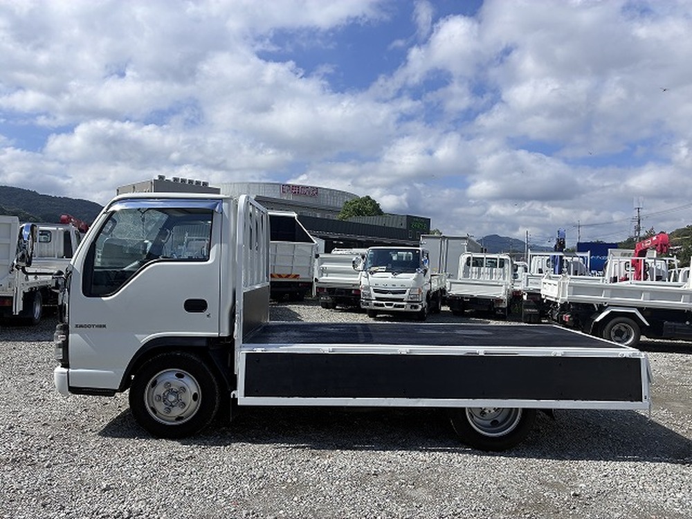 日産　アトラストラック