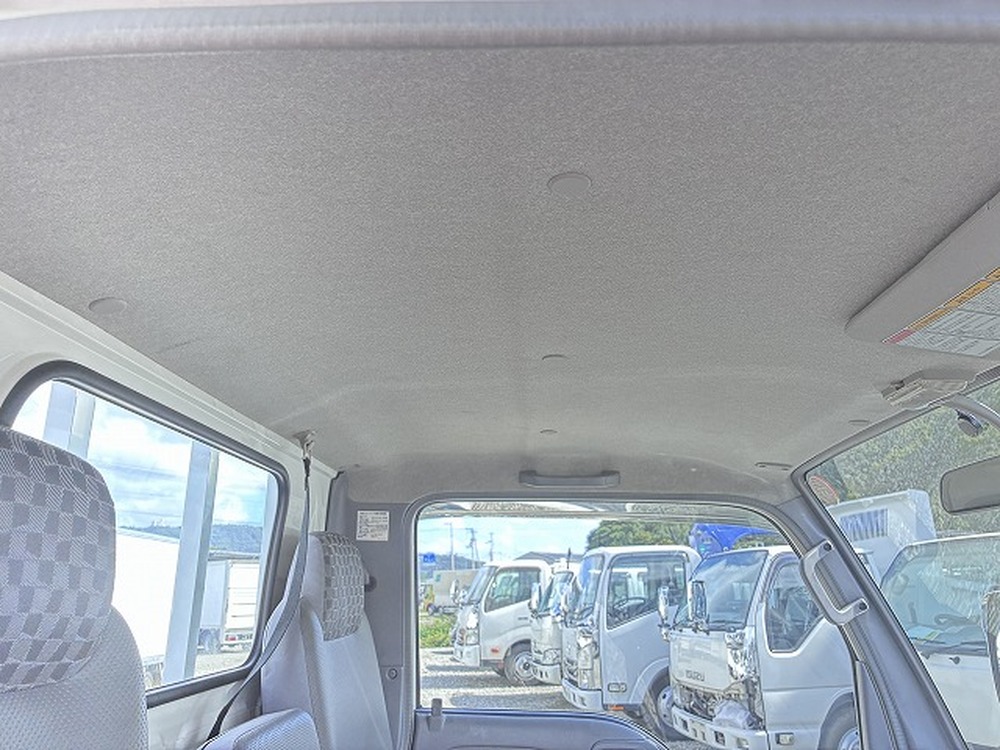 日産　アトラストラック