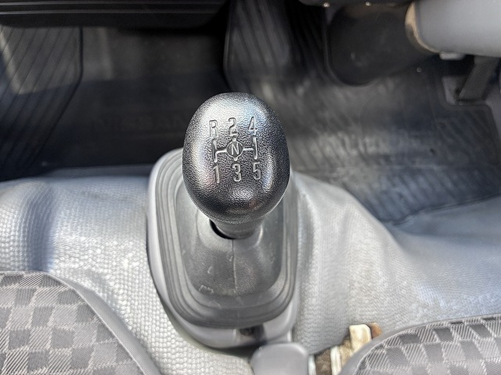 日産　アトラストラック