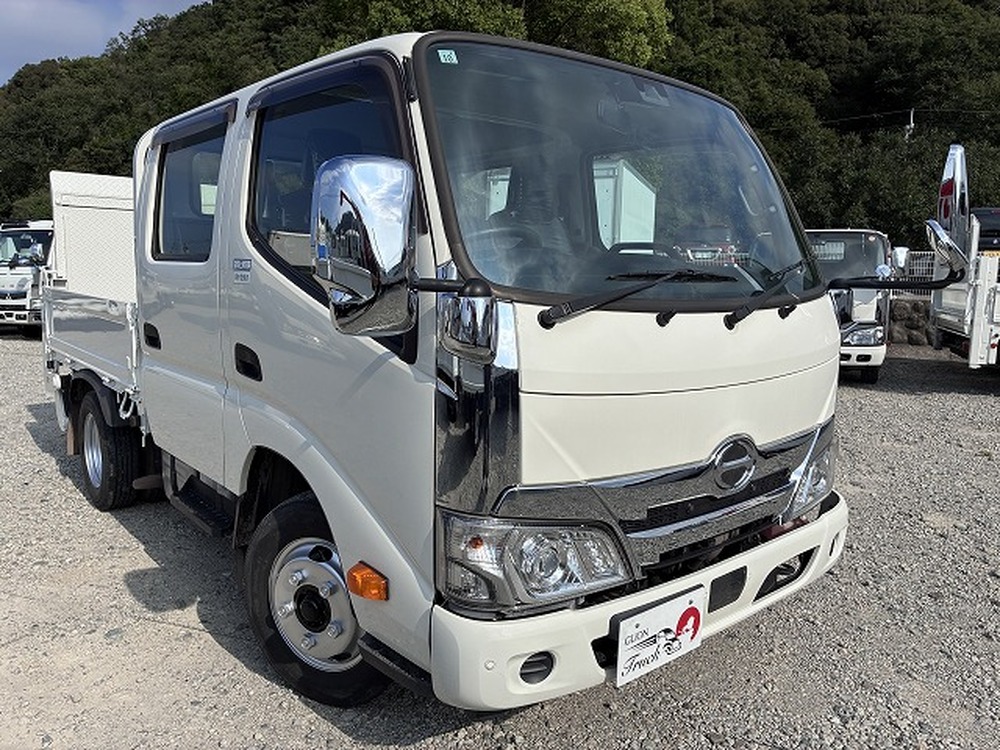 日野　デュトロ