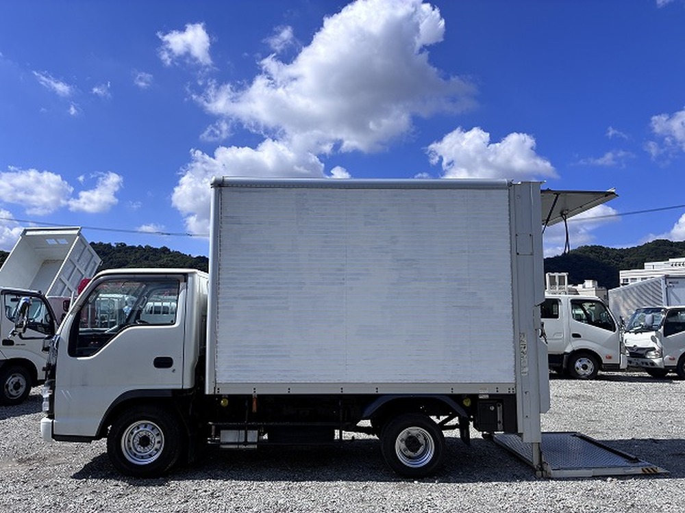 いすゞ　エルフ
