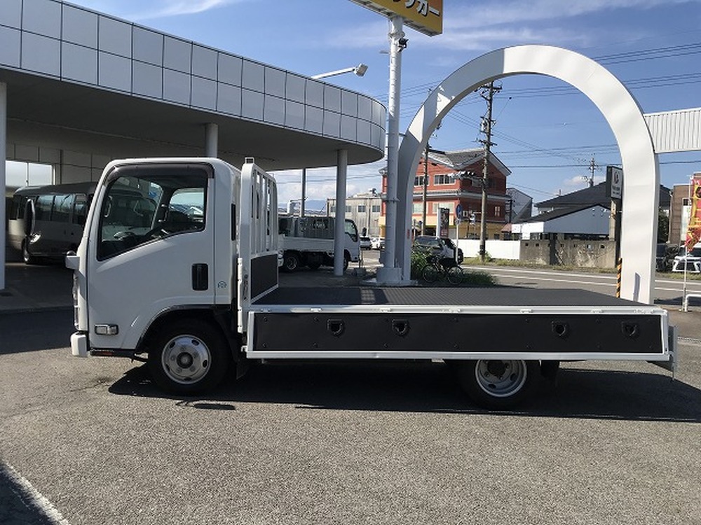 いすゞ　エルフ