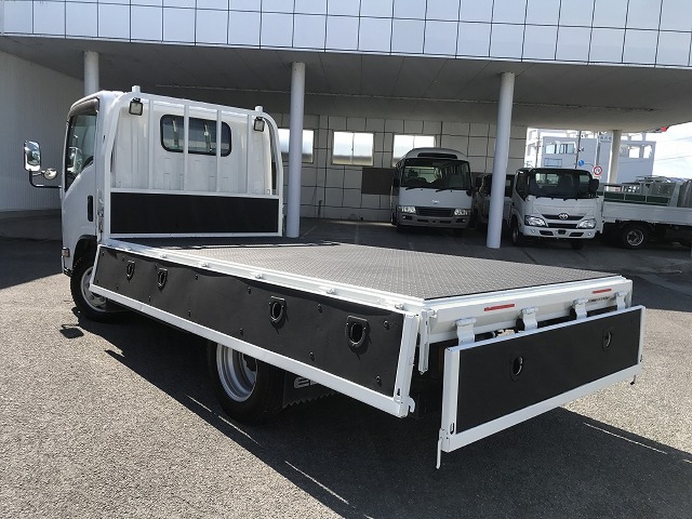 いすゞ　エルフ
