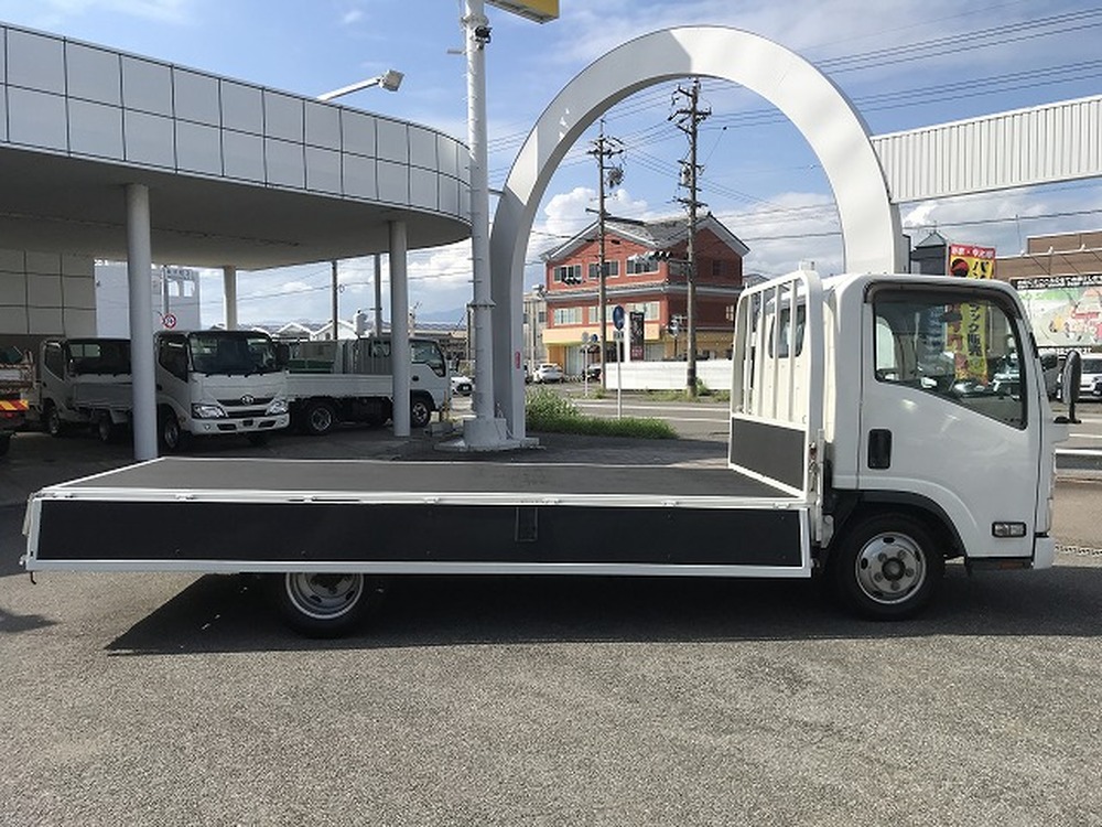いすゞ　エルフ