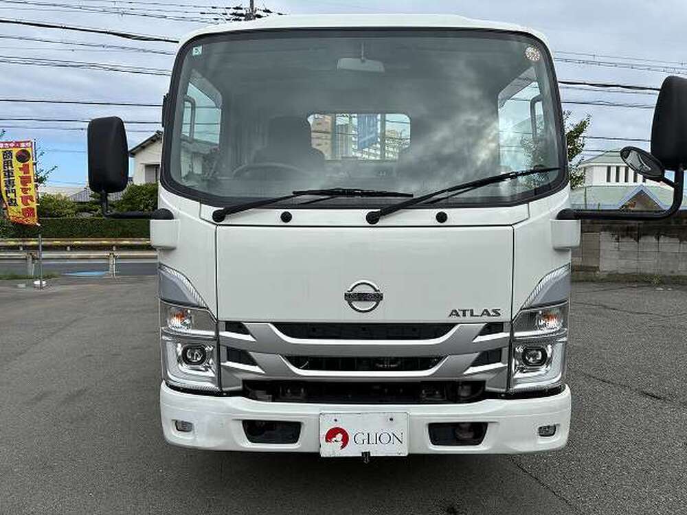 日産　アトラストラック