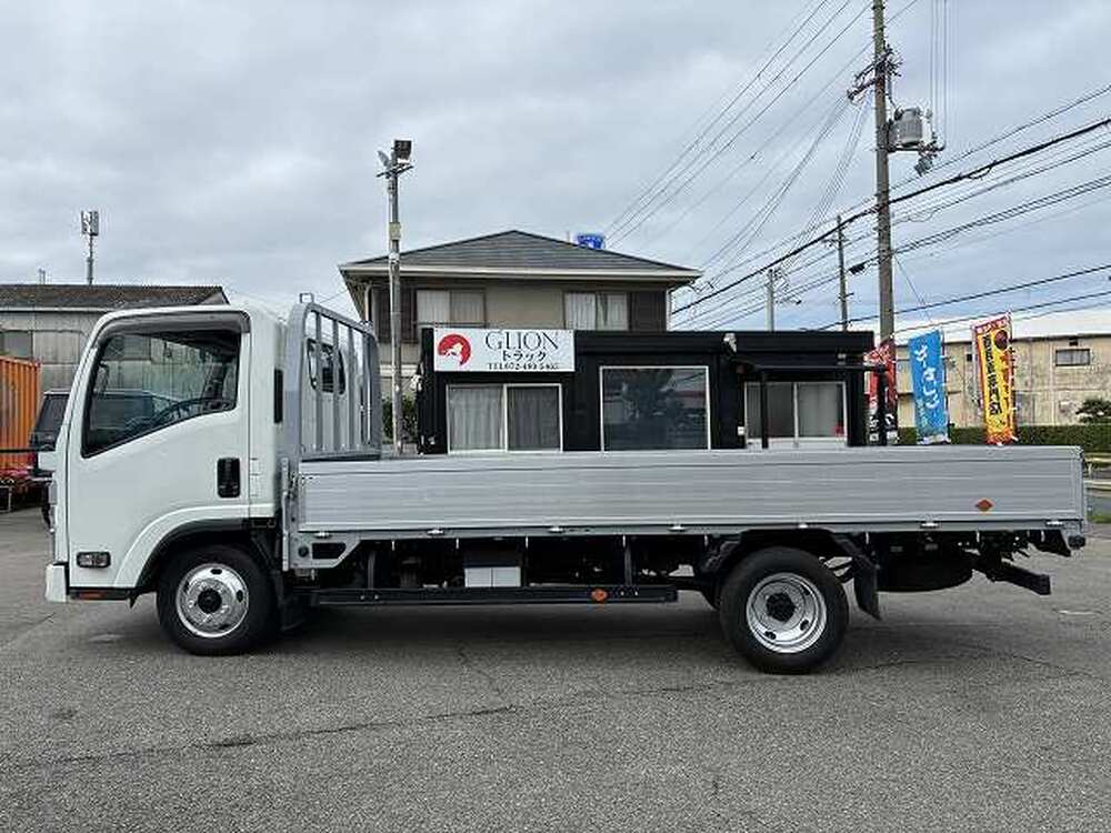 日産　アトラストラック
