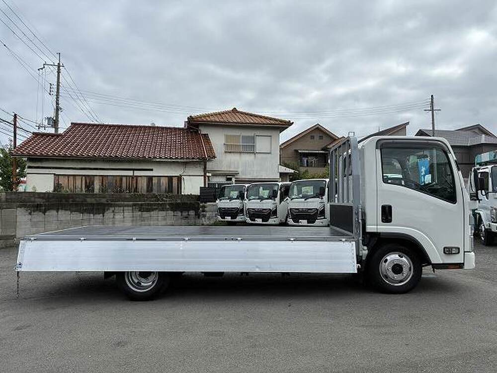 日産　アトラストラック
