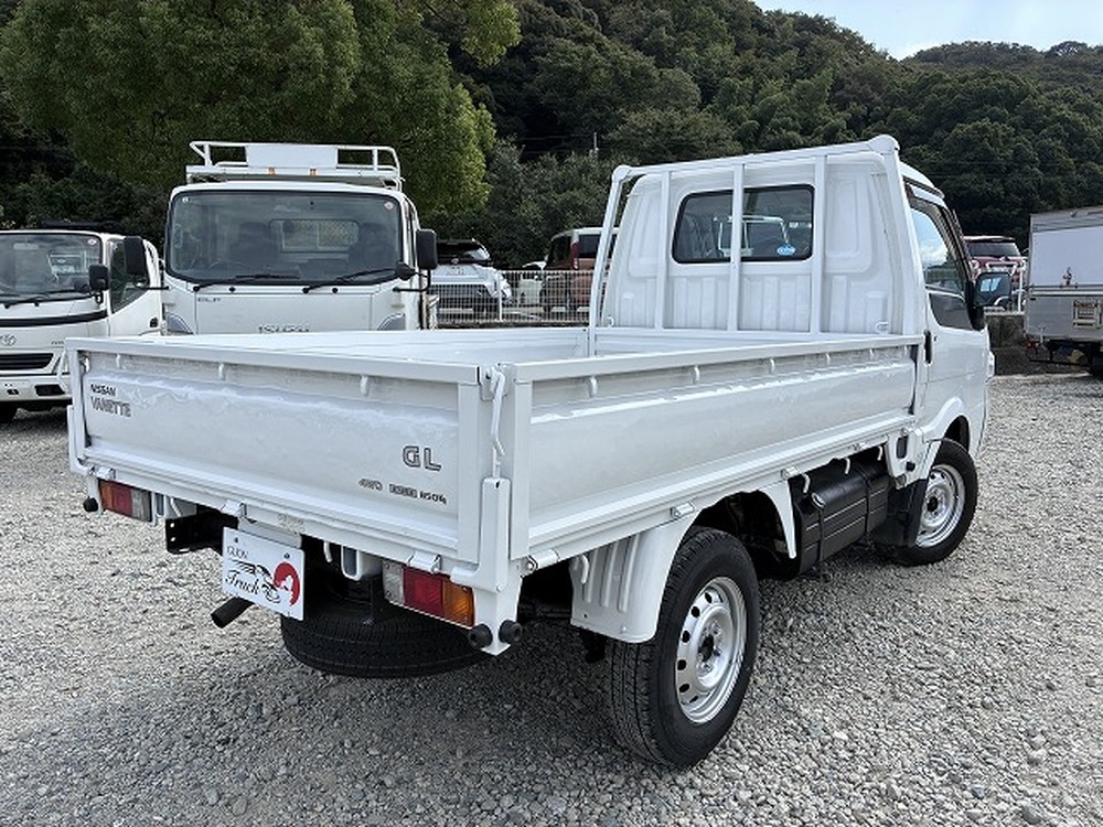 日産　バネットトラック