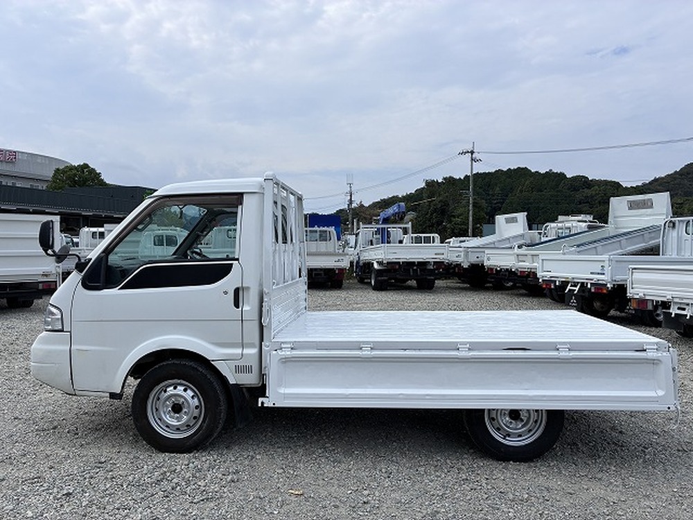 日産　バネットトラック