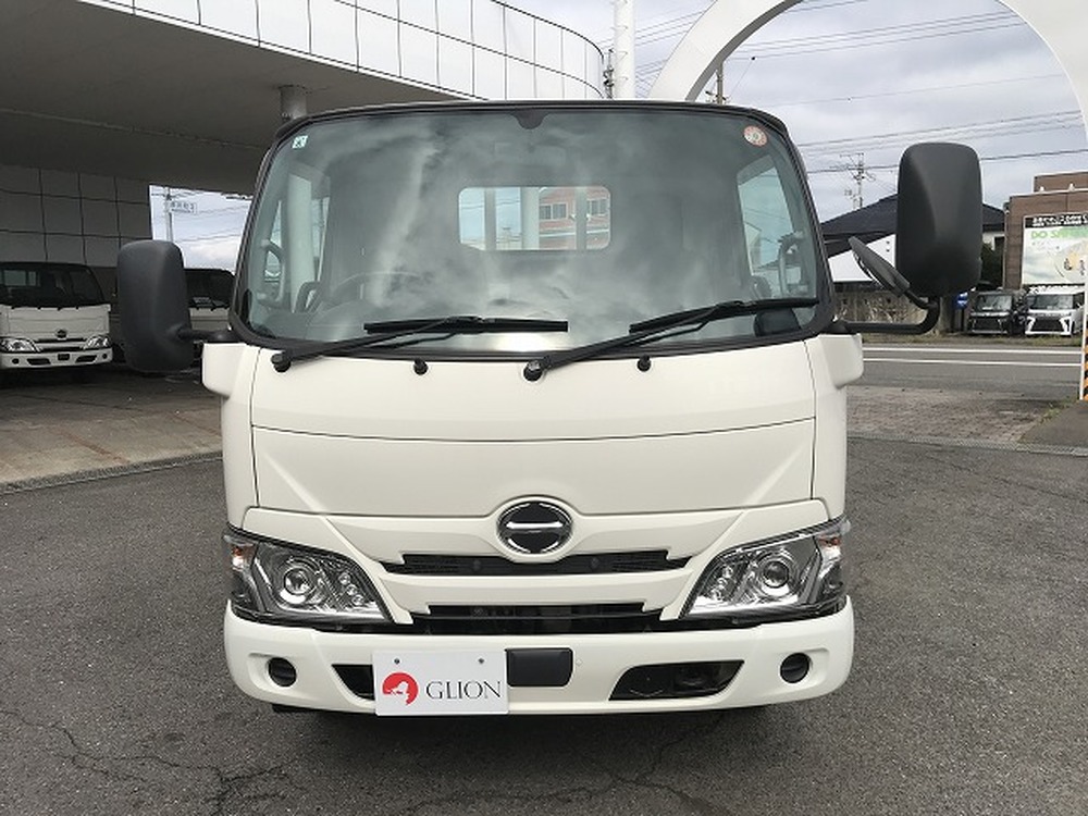 日野　デュトロ