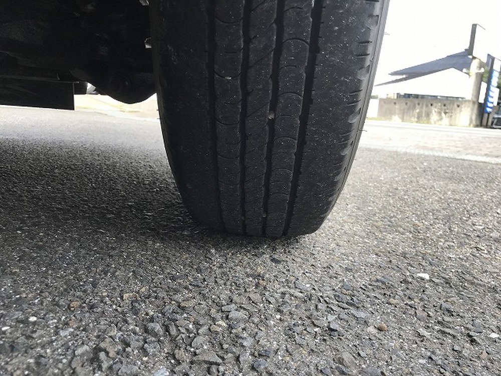 日野　デュトロ